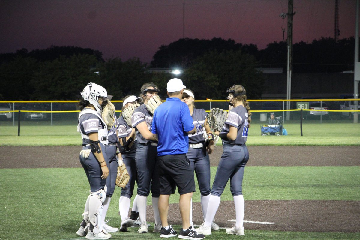 SuzieShultz's tweet photo. Lasers Showcase recap

What a fun tournament!

Pitching stats- 25.2 IP, 34K’s, ERA 1.36. Pitched a combined no-hitter with @ella_erwine !!
Also threw a 1 hitter w 13K’s on Day 1. 
Top notch catching and defense! @LilyMeidl @emalenechev @izzymatteo_ @fp_lightning https://t.co/PWzoHo24OW