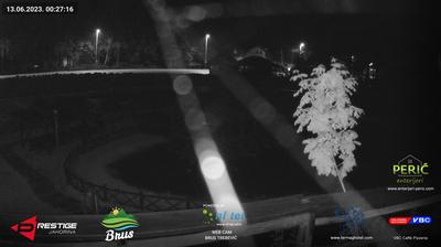 _weather_bot_'s tweet photo. MZ Trebevic, Republika Srpska, Bosnia and Herzegovina, 12:33AM: Broken Clouds, Temp 51°F/10°C, Humidity 100%, Wind 1mph/2kmh N, Cloud Cover 75% https://t.co/KU98eH2MWU https://t.co/Vi33JGwzF6