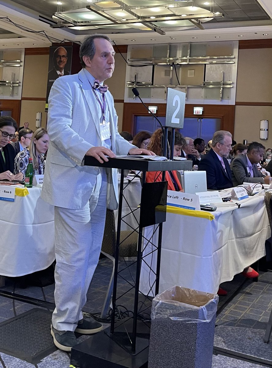 Speaking in favor of increased access to CMS databases for quality improvement #ama2023 @mssic5 ⁦<a href="/CNS_Update/">CNS</a>⁩ ⁦<a href="/AANSNeuro/">AANS</a>⁩ ⁦<a href="/HenryFordHealth/">Henry Ford Health</a>⁩ ⁦@MSQCPSO⁩ ⁦<a href="/ASSFNeurosurg/">ASSFN</a>⁩ ⁦<a href="/AmaMobility/">MobilityAMA</a>⁩