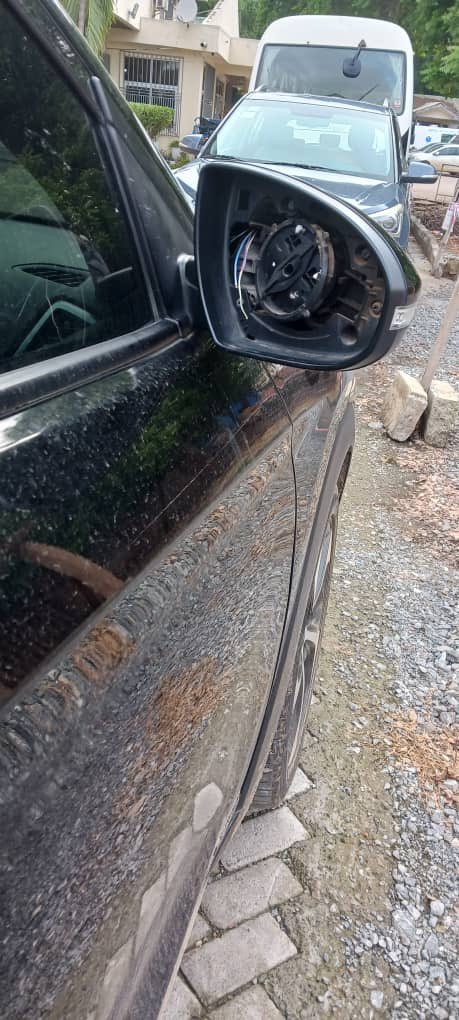 KoPaColored's tweet photo. .@GhPoliceService you guys are doing a great job. However, I think the spate of petty thievery of car parts has spiked especially at @KBTH_GH .
My car mirror since January 2023 has been stolen 4 times inside KBTH. There are other victims. Kindly do something 🙏🏾 https://t.co/dZ4dYHgUvk