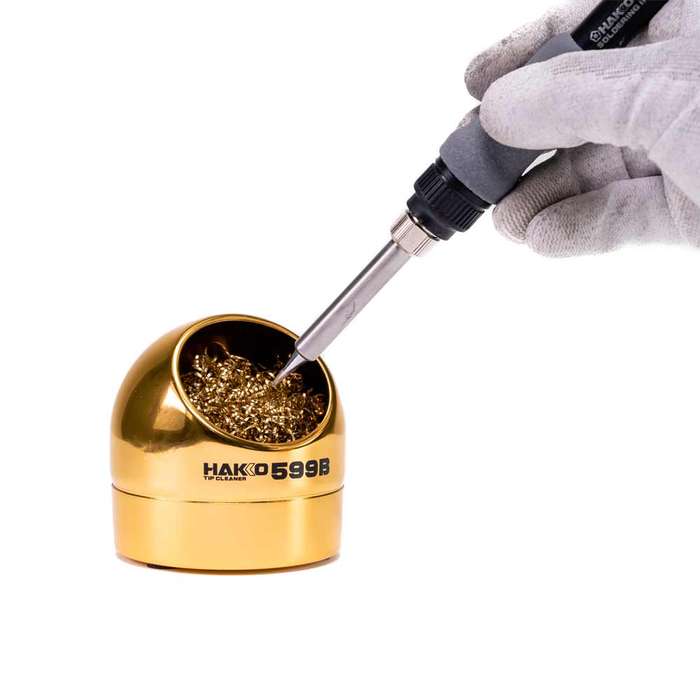 HakkoUSA's tweet photo. How do you clean your soldering tip? Sponge or brass cleaning wire? Let us know in the comments below which you prefer.
#hakko #hakkousa #soldering #solderingiron #solderingstation #fx601 #stainedglass #stainedglassart #cleaner https://t.co/v0YUkv4ujM
