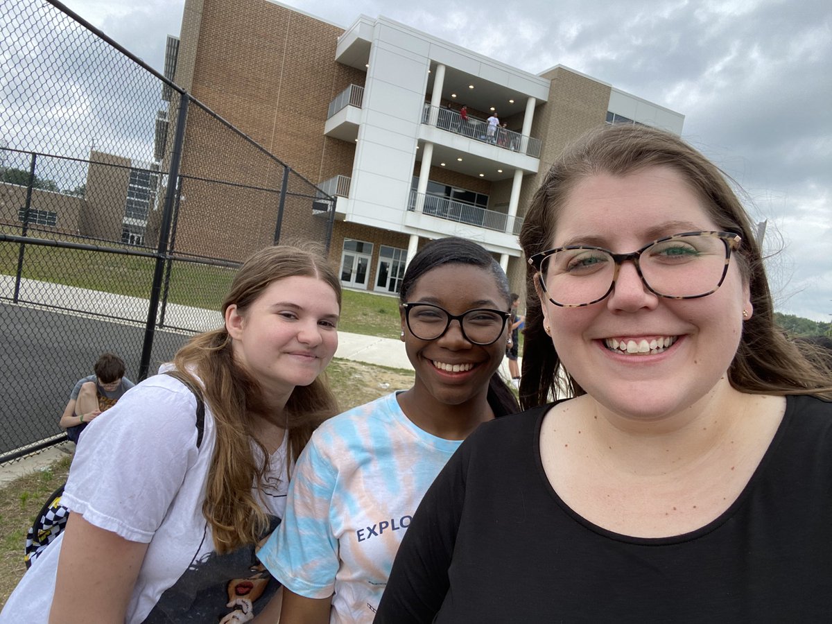 Ms. Korman tweet media