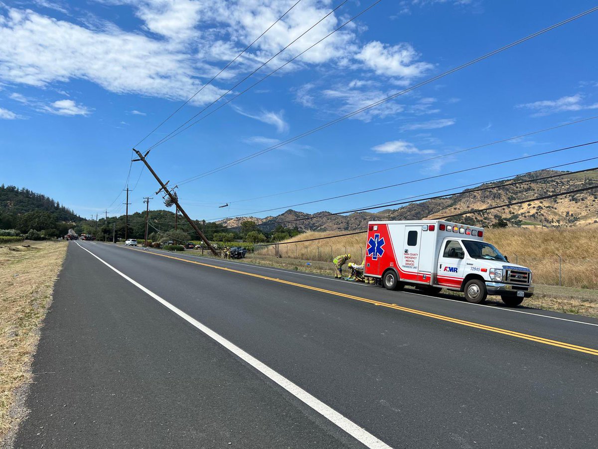 CAL FIRE/Napa County Fire responded with AMR and @CHP_Napa to a single-vehicle accident into a power pole near the 5500 block of Silverado Trail in Napa. One patient was transported. Silverado Trail remains closed until further notice due to the leaning power lines. https://t.co/PrUbT8ijpJ