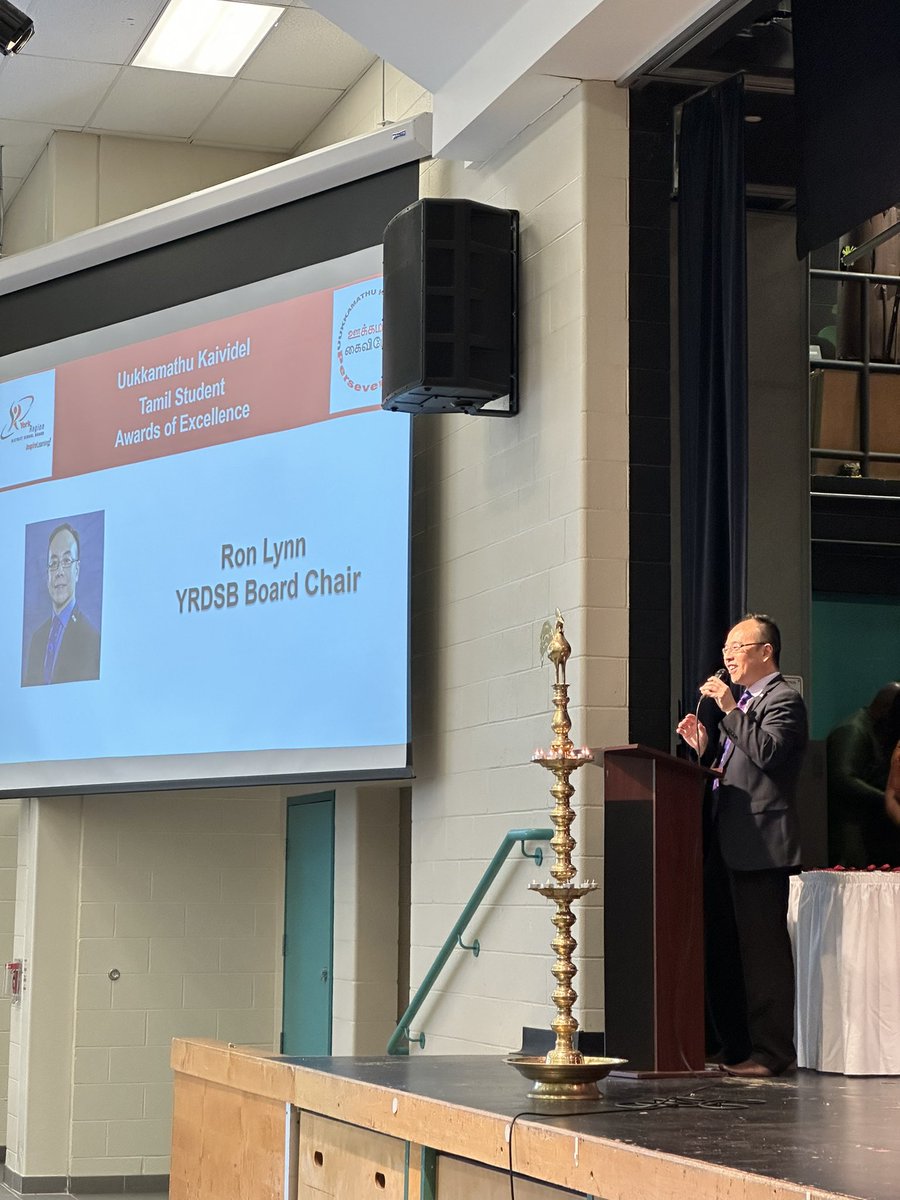 uukkamathu's tweet photo. Welcome from our #YRDSB Board Chair, Ron Lynn! #uukkamathukaividale #ukawardsofexcellence https://t.co/ykvNddPwRp