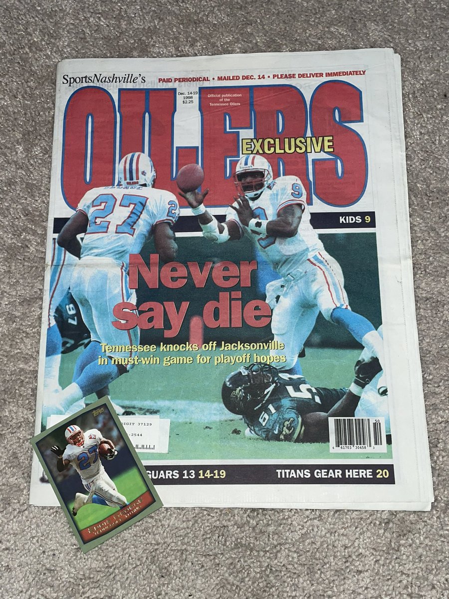TheRealPres10's tweet photo. 🚨🚨 #TITANS (TENNESSEE OILERS) GIVEAWAY🚨🚨

Giving away some original rare Tennessee Oilers stuff including a mini football, towel, newsletter, inaugural game pin and more.

Retweet for a chance to win. Winner can follow but must be a Titans fan.  Winner drawn WEDNESDAY night. https://t.co/YL9yTTKrRR