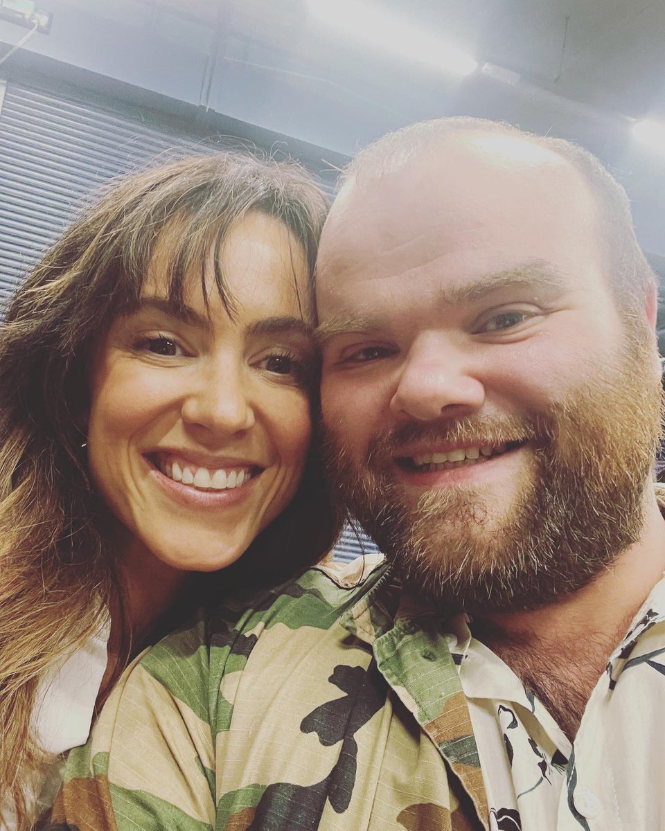 Tom Mchugh (Playwright) (@playwright_tom) on Twitter photo Had an wonderful time at <a href="/emconcouk/">EM-Con</a> and meeting <a href="/MandipGilI/">Mandip Gill</a> <a href="/mfhorne/">Mathew Horne</a> Chloe Annett and <a href="/AmyMansonLondon/">Amy Manson</a> Had an wonderful time at <a href="/emconcouk/">EM-Con</a> and meeting <a href="/MandipGilI/">Mandip Gill</a> <a href="/mfhorne/">Mathew Horne</a> Chloe Annett and <a href="/AmyMansonLondon/">Amy Manson</a>