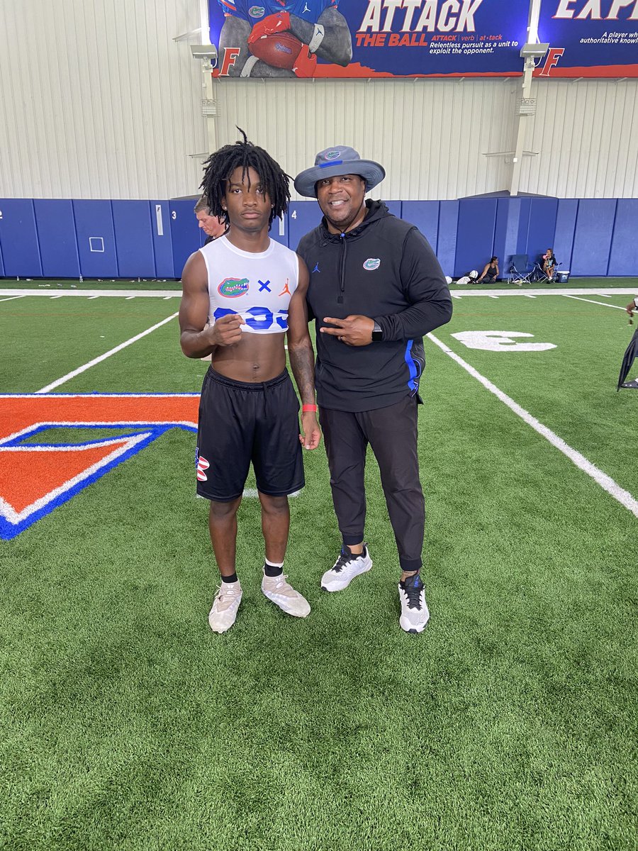 MarquiseBlocker's tweet photo. Had a great camp at that the University of Florida today @CoachJuluke @larryblustein @PrepRedzoneFL @ https://t.co/iZYfhwYTC1