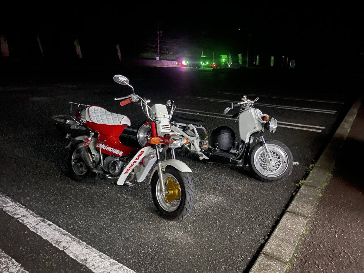 asuto8317's tweet photo. 地元の先輩とちょっくら走った💥
どーしたらこのGoogleに載っとる
これぐらいまで下げれるんやろ。
部品が流用きくかどーか。 https://t.co/vj5O2XRhbM