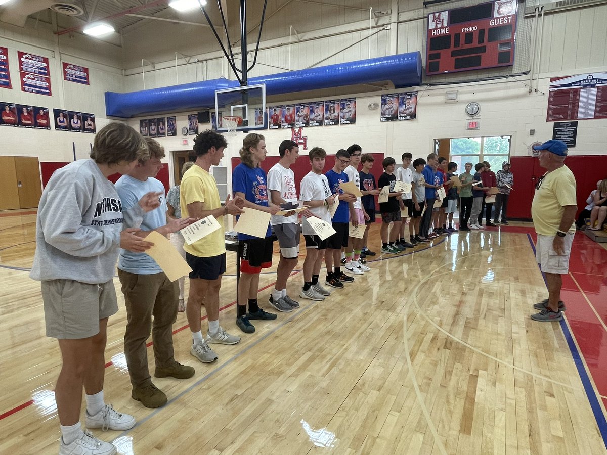 trackMH's tweet photo. Boys and girls varsity track and field awards. #gohill https://t.co/HKxiRi6U4O