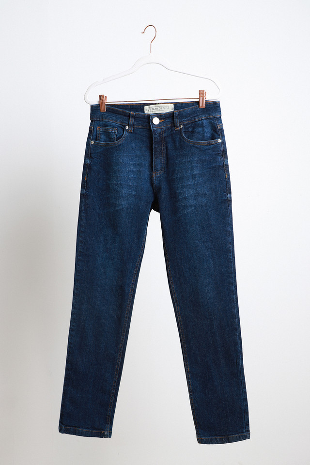 Estas buscando tus próximos  jeans? 
Llegaste al lugar correcto.
Aprovecha 20% de descuento en toda la ropa de caballero.
bit.ly/3P2NT5v 👈🛒