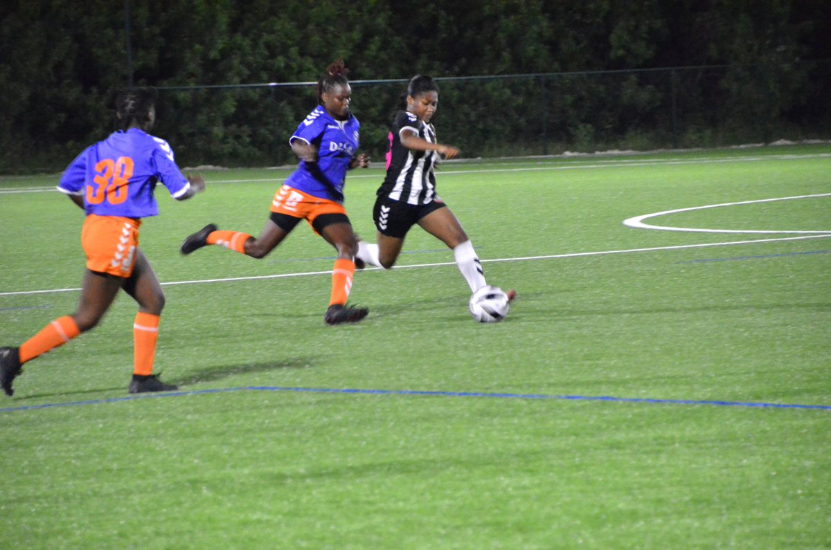 BahamasFootbal1's tweet image. 📸 Relive the thrilling match between United FC and Dynamos FC with our captivating photo recap! ⚽🔥

#UnitedFC #DynamosFC #MatchRecap