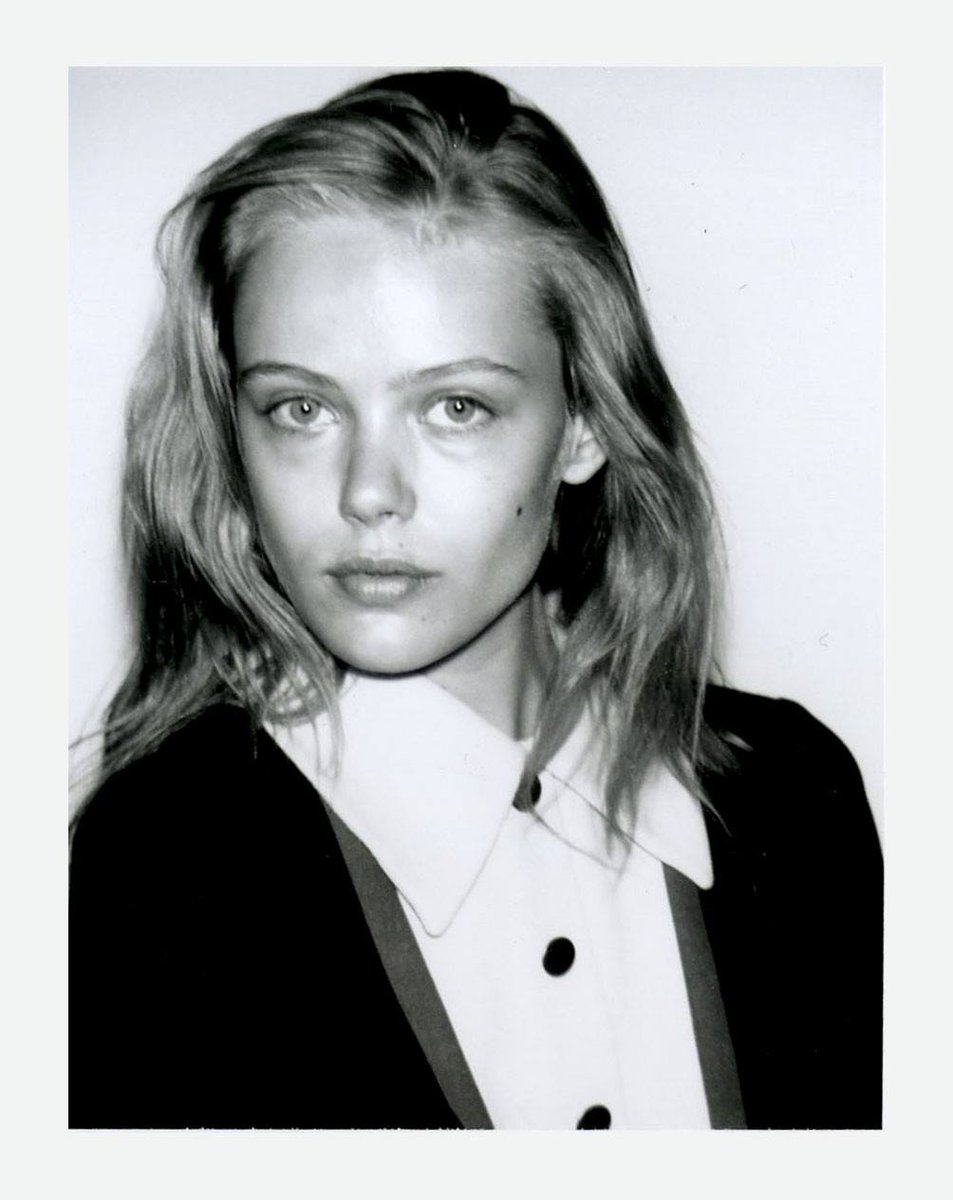 Frida by Ezra Petronio for selfservice