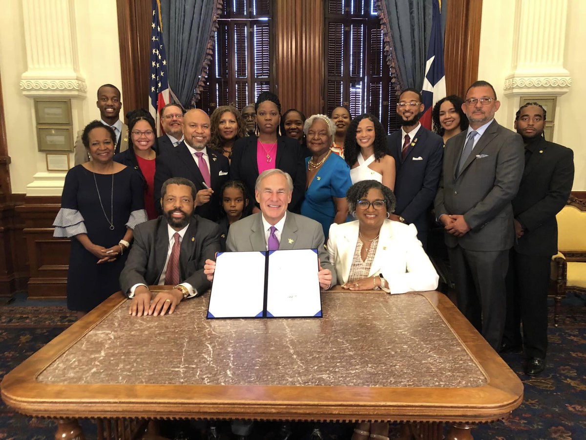 Laney Hawes on Twitter "RT HTaylorSchlitz Historic day today