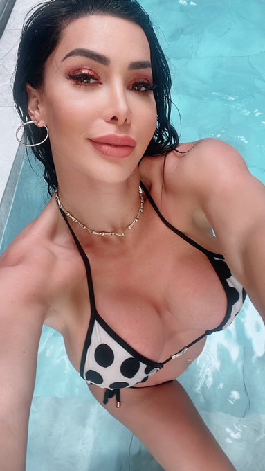 Te espero en la piscina 🍆🍑💦 https://t.co/G5yev2vDPU<a href="/tag/miami"class="tags"><span>#miami</span></a><a href="/tag/florida"class="tags"><span>#florida</span></a><a href="/tag/tampa"class="tags"><span>#tampa</span></a><a href="/tag/orlando"class="tags"><span>#orlando</span></a>