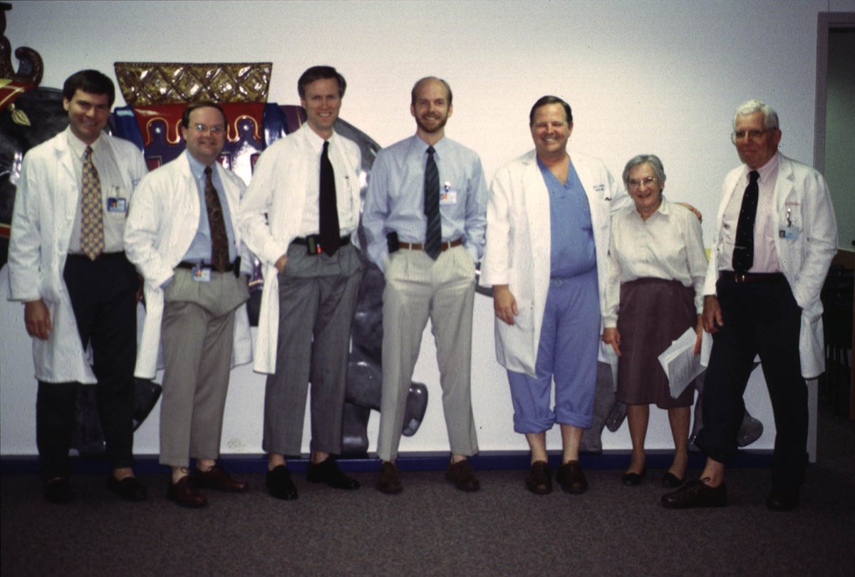 @CincyKidsSurg @dreskim @BethRymeski @Aaronpgarrison @LimBeutel @peter_masiakos @PedsTraumaMan @DrBobJAX @tomwhalen @tponsky My senior fellow Sam Soutter never wore socks. At one of our last conferences before his graduation, the faculty did a sockless salute! circa 1997. Even a young @DanvonAllmenMD