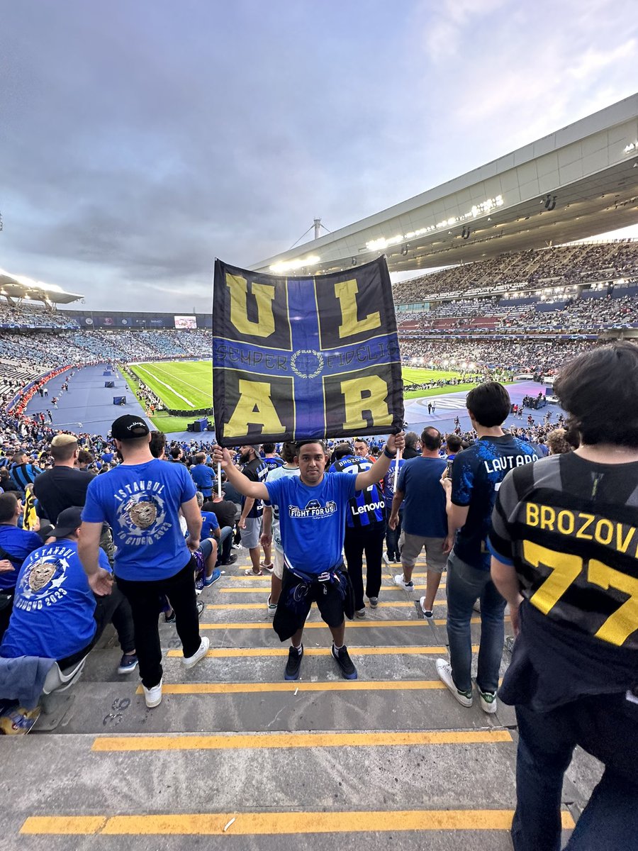 arden_notaris's tweet photo. Semper Fidelis π #Ular12Inter https://t.co/I8xEGwSBtM