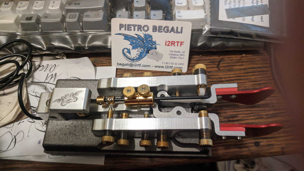 Begali Intrepid "Russian Bug" style - two levers - added cootie lever makes every other dash. The distance between flats of  finger piece should be 23mm prototype needs to be modified. #cw #MorseCode #HamRadio #hamr 

Begali Video of his bug in action. youtu.be/phpSHbdP2n0