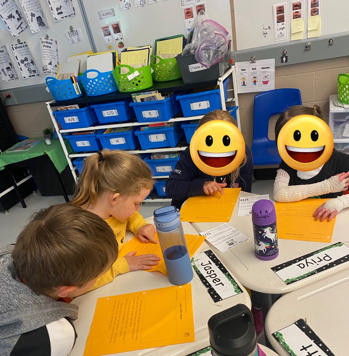 miss_dales's tweet photo. My grade 1/2 students did such a great job during their partner reading session using their “Ask, Then Tell” strategy cards. Thank you for this fantastic idea @MellyT3182 https://t.co/YiiKSB56NJ