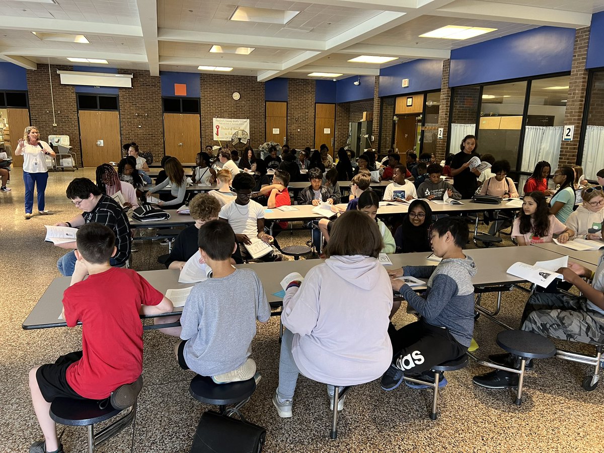 Principal_JonesHCPS tweet media