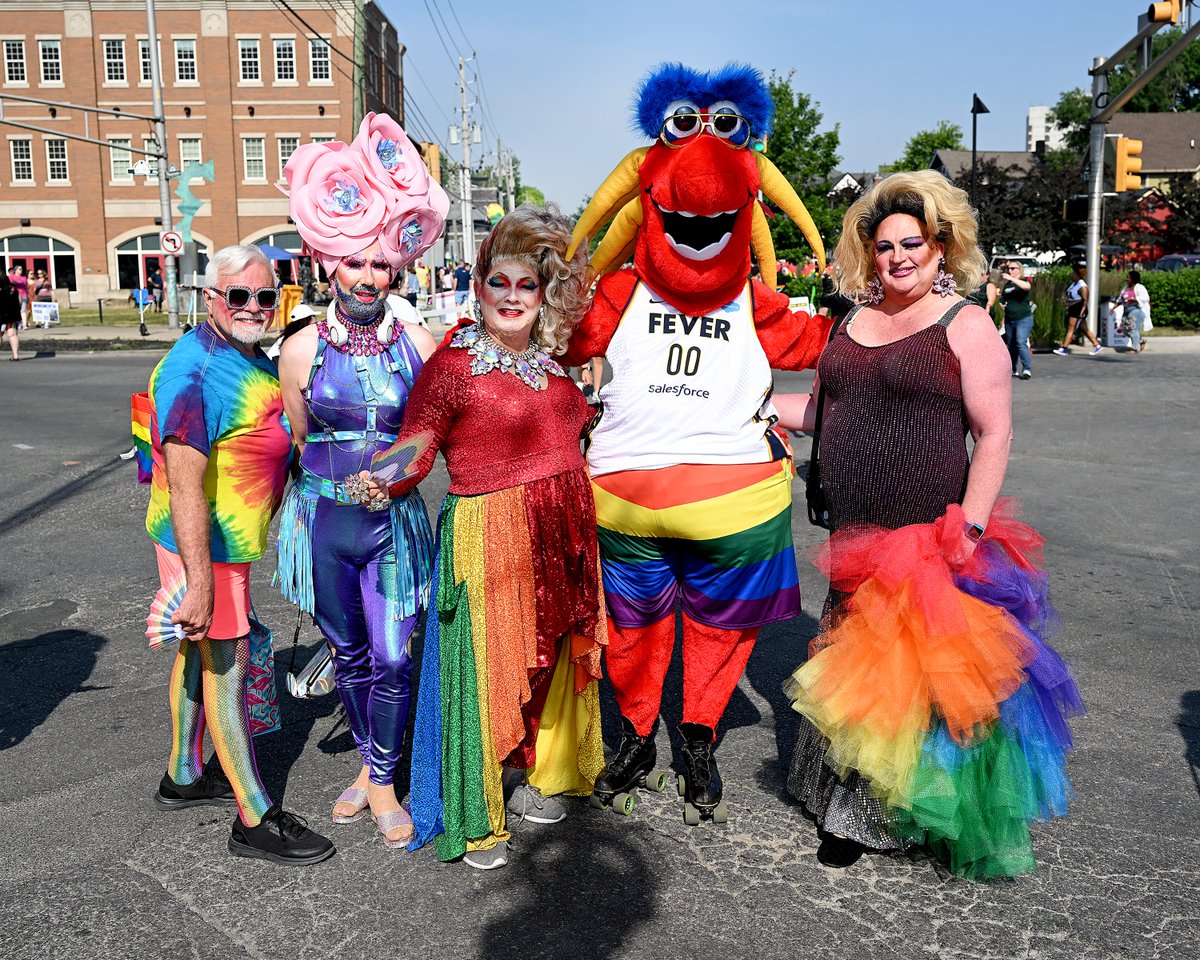 FreddyFever's tweet photo. I had so much fun walking in the Indy Pride Parade with our friends at @salesforce! 🏳️‍🌈 https://t.co/xOPPbLVxcO