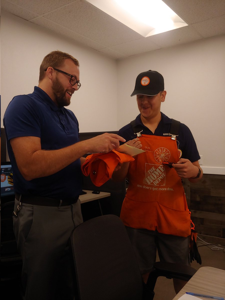 CXM_Joe_HD0456 (@cxm_joe_hd0456) on Twitter photo Congratulations to Aaron Cruz of D26!Β Aaron has earned a great honor --- Western Division Presidential Award For Excellent Customer Service! <a href="/CodydayHD/">Cody Day</a> <a href="/D66Celest/">Sheldon Celestine πΉπΉπΊπΈ</a> <a href="/StefanieZapata1/">ππππππ§π’π πππ©πππ</a> <a href="/dariok2018/">Dario K πΊπΈπ§π¦πΌ</a> @KohlstedtJaimie Congratulations to Aaron Cruz of D26!Β Aaron has earned a great honor --- Western Division Presidential Award For Excellent Customer Service! <a href="/CodydayHD/">Cody Day</a> <a href="/D66Celest/">Sheldon Celestine πΉπΉπΊπΈ</a> <a href="/StefanieZapata1/">ππππππ§π’π πππ©πππ</a> <a href="/dariok2018/">Dario K πΊπΈπ§π¦πΌ</a> @KohlstedtJaimie