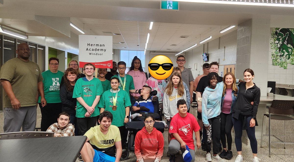 We finally had our parade to celebrate our BRONZE medal winners.   Look at the proud smiles!