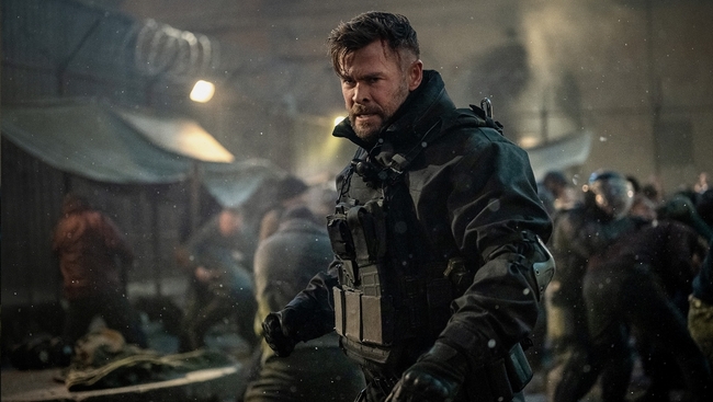OnVideo's tweet photo. Chris Hemsworth returns as Tyler Rake in this sequel to Netflix's blockbuster action film "Extraction." After barely surviving the events of the first movie, Rake is back as the Australian black ops mercenary, tasked with another deadly mission:

https://t.co/wsxtC03LeF https://t.co/1v4IFTzhRL