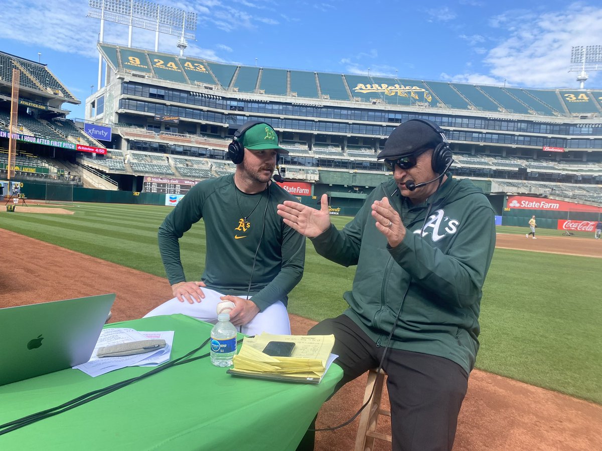 athleticscast24's tweet photo. .@Athletics Hogan Anthony Harris the First is on now with @JDoskow https://t.co/2O9wMQYiL2