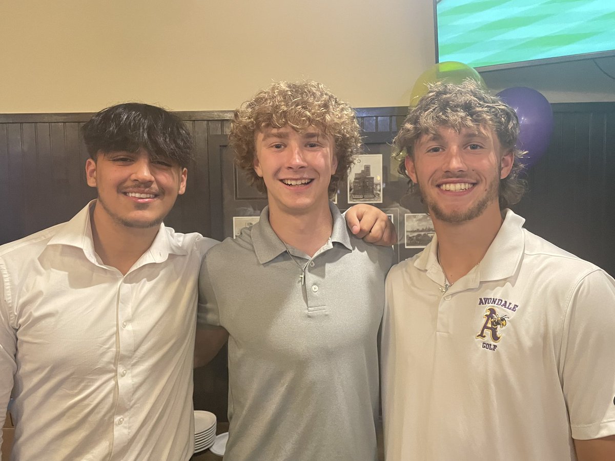 Honored to be named to the 2023 OAA All-League first team along with these great teammates! Winning a championship with them will always be one of my favorite memories!#thefutureisbright #Yellowjacketpride
#nextlevel