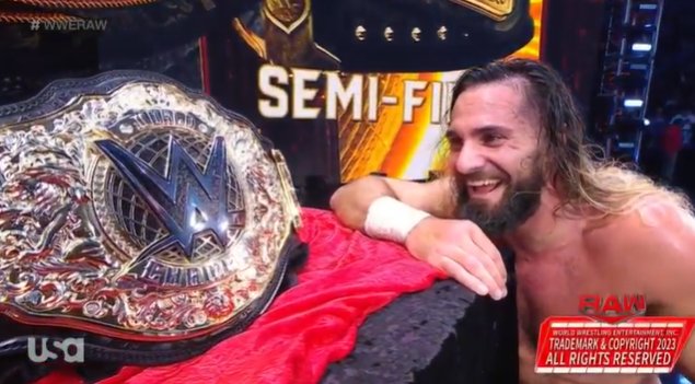 Pode copiar só não faz igual #WWERaw