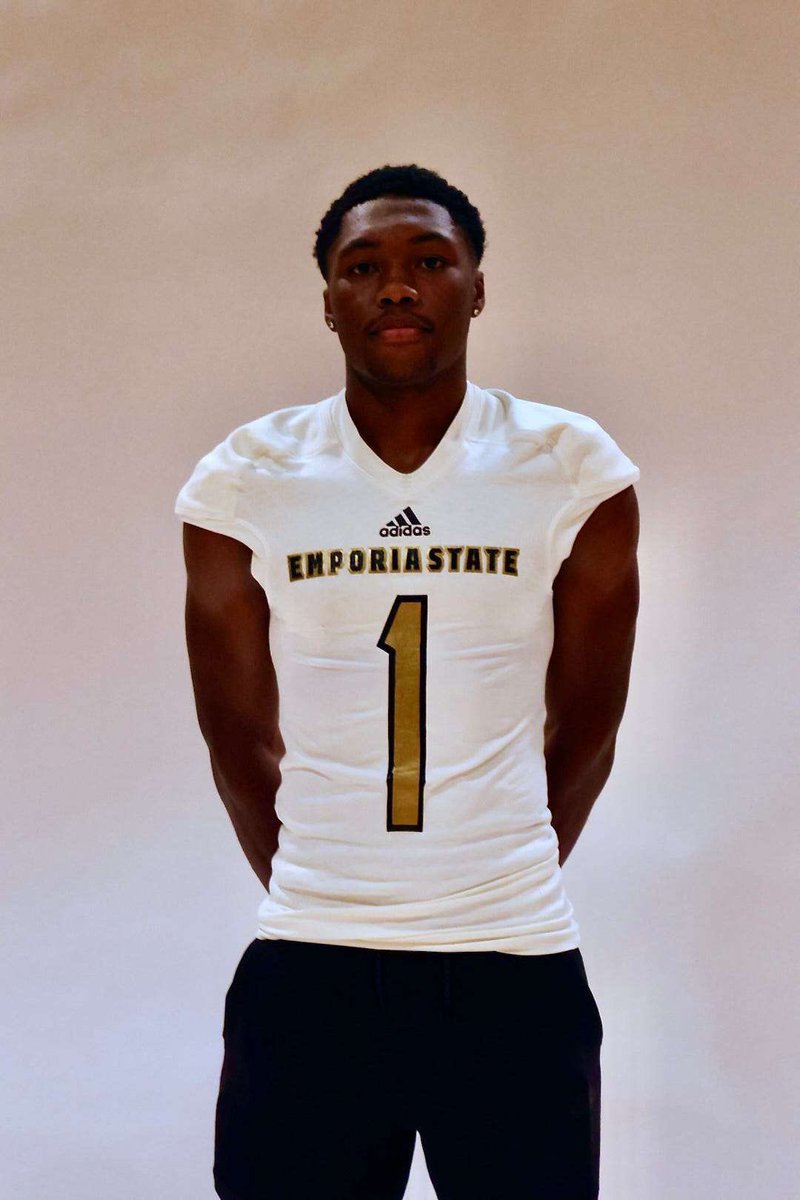 Thank you <a href="/esuhornetsfb/">ESU Hornet Football</a> for the elite visit today!!