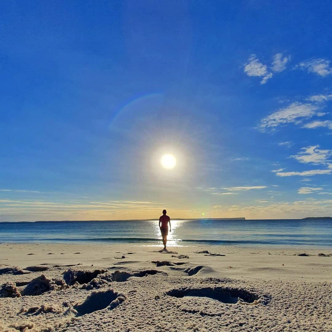 @admired_art Morning ritual, #HyamsBeach #JervisBay NSW Australia