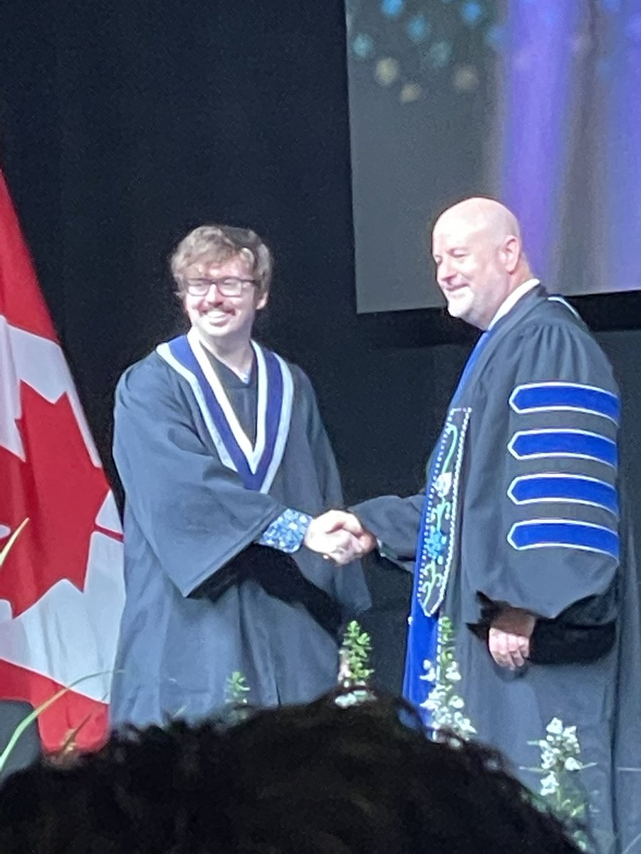 Paul_Niagara's tweet photo. Proud family moment for family with Daniel’s graduation from Niagara College. https://t.co/sbbNUrtB0L