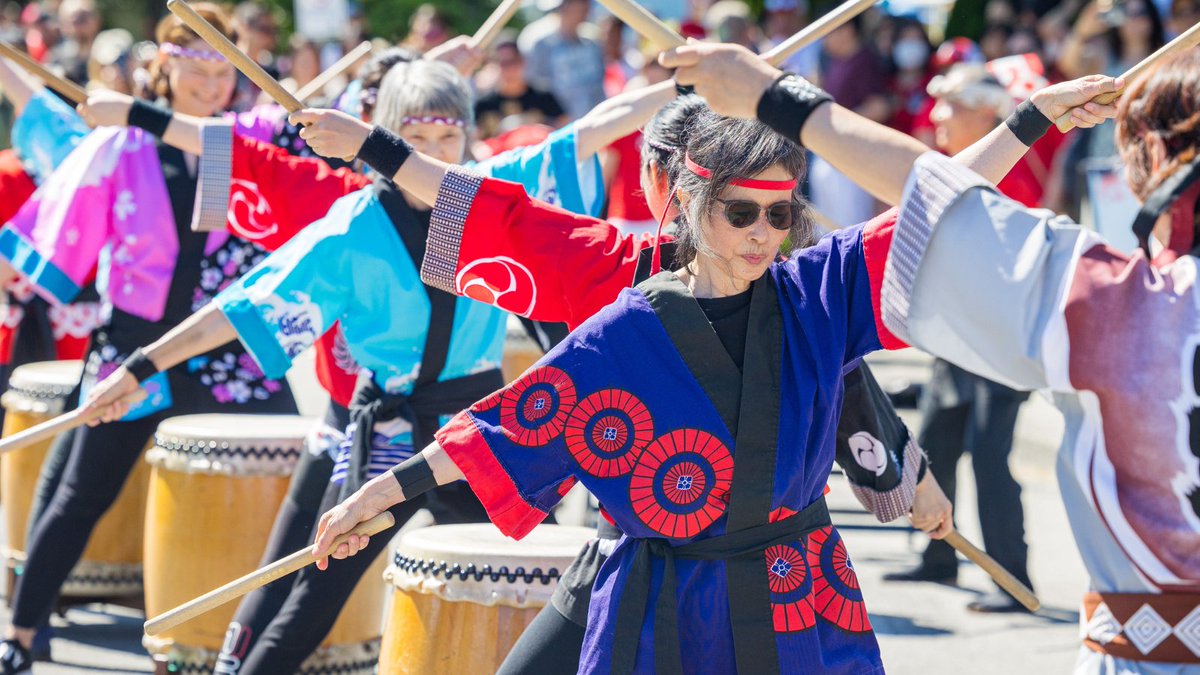 FunRichmond's tweet image. Plan a fun Canada Day at the #StevestonSalmonFestival on Saturday, July 1! Live music, parades, salmon bake, chow mein, art/horticultural shows, Japanese festival, marketplace, and kid's activities: there is something for everyone. More here: bit.ly/43vMatM