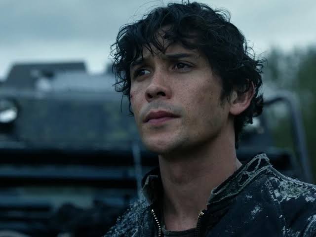 I hate him so bad. He was a hypocritical misogynistic colonizer who blamed Clarke for everything