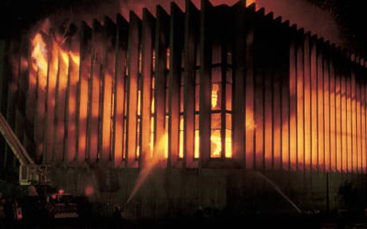 julipalacioc's tweet image. Repitan conmigo: El M-19 fue y seguirá siendo un grupo criminal. 

Aquí una píldora para la memoria.