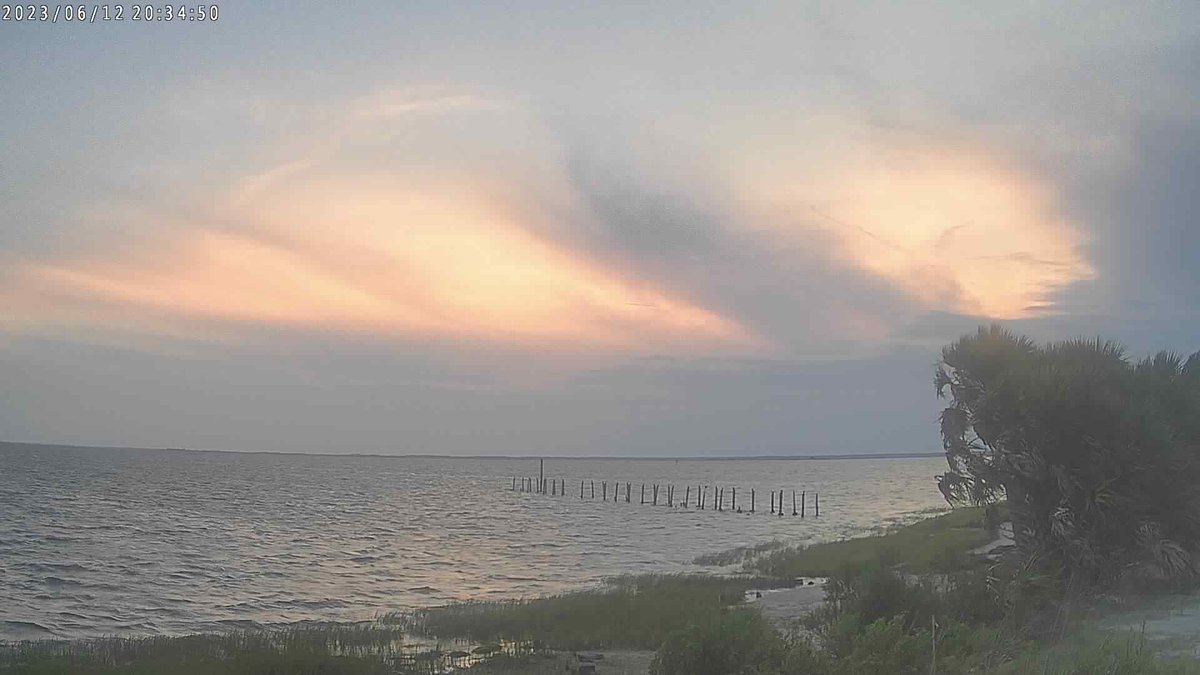 FSWNStMarks's tweet photo. FSWN Wakulla St. Mark's Lighthouse at sunset and it's 82.7 F. #flsert https://t.co/pz5Ww6RWtB