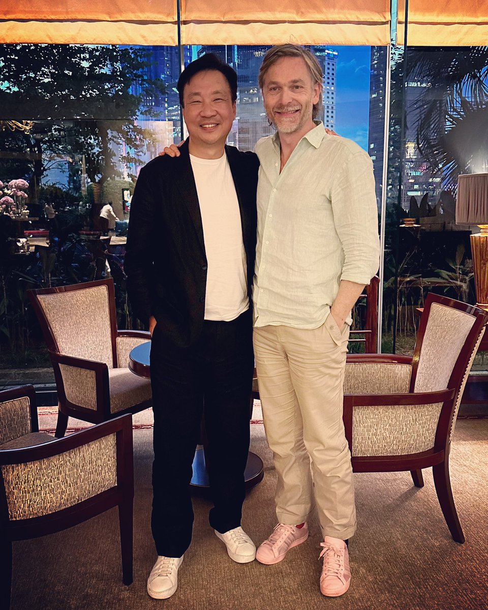 Cybertecture's tweet image. With #WhatDesignCanDo founder Richard Van De Larken in Hong Kong at #KODW