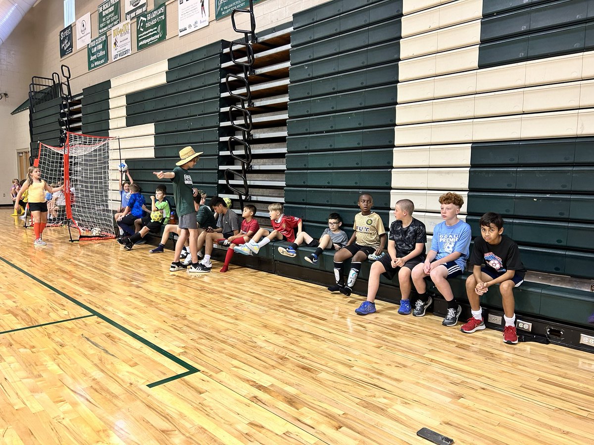 FHS_SOCCER_'s tweet photo. What a great first day of camp! Session 1 started off strong today, and our campers and counselors are having a blast! 💛💚⚽️ @FHS_Athletics1 https://t.co/6GJsg5OFXU