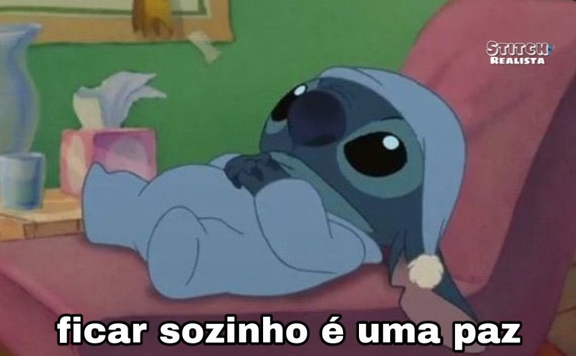 “Ficar em casa muito tempo é sinal de solidão”

eu em casa: