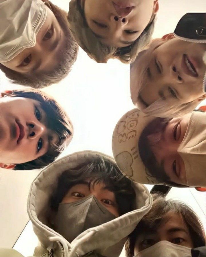 happy 10th my loves!  #10yearswithBTS