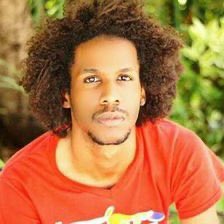 lamygeorges's tweet photo. Yè sete fèt yon jèn Pwodiktè 
beatmaker ki fò anpil , li Travay avek Anpil jèn atis Epi avek Anpil gwo atis tou san mwen pa bliye Djazz ,tout nom mesye se ( Angelo Jean Charles ) Epi nom atis li BaD-G  !!! @BadgBeatMaker https://t.co/3CiMkZ0lts