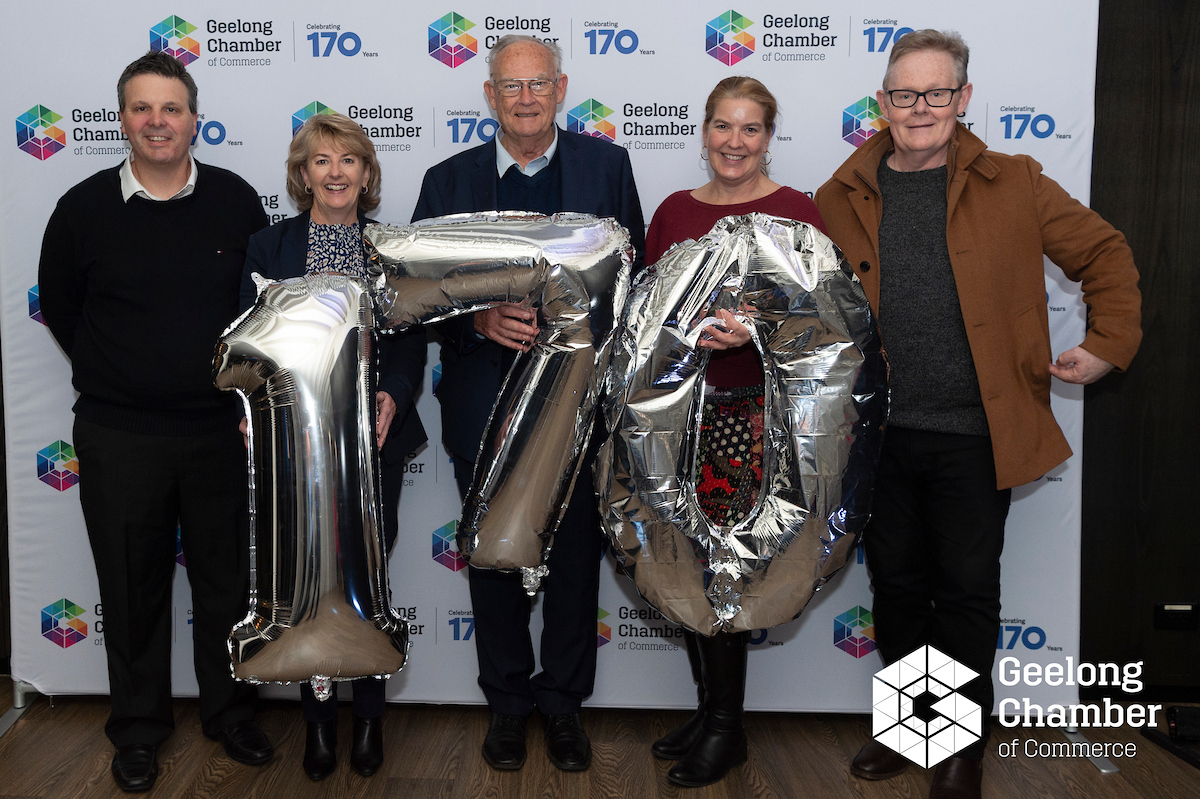 PatRowan_PRA's tweet photo. Not very often we get this crew together for a photo! 
Chamber of Commerce, celebrating 170 years in #Geelong  #Geelongaccountants #bestaccountants
Proud event sponsors @GeelongChamber https://t.co/UF5epGghuk