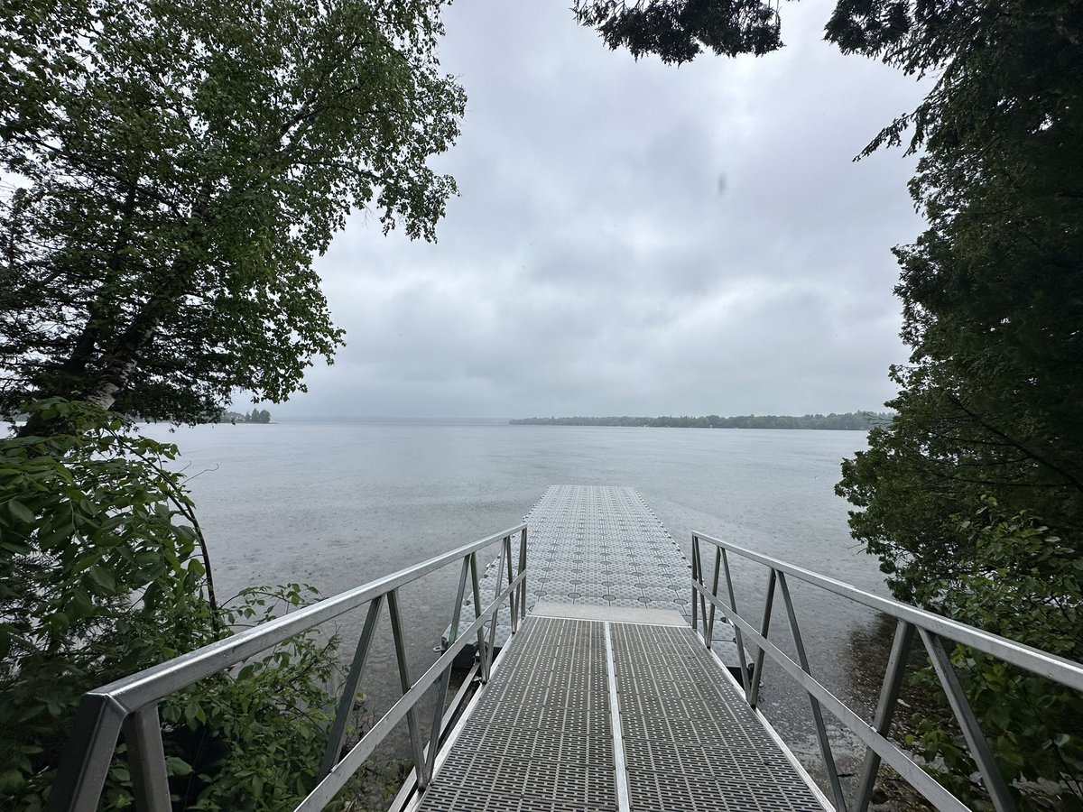 Today,  we got to visit Bass Lake Provincial Park with the <a href="/YMCASM/">YMCA of Simcoe/Muskoka</a>. Students learned about different habitats and the surrounding wildlife. Although it was a rainy day, students were still able to enjoy the fun activities! <a href="/SteeleStreetPS/">Steele Street PS</a> <a href="/actionbonnie/">Bonnie Anderson</a> 🌳 ☔️ 

#beoutdoorable