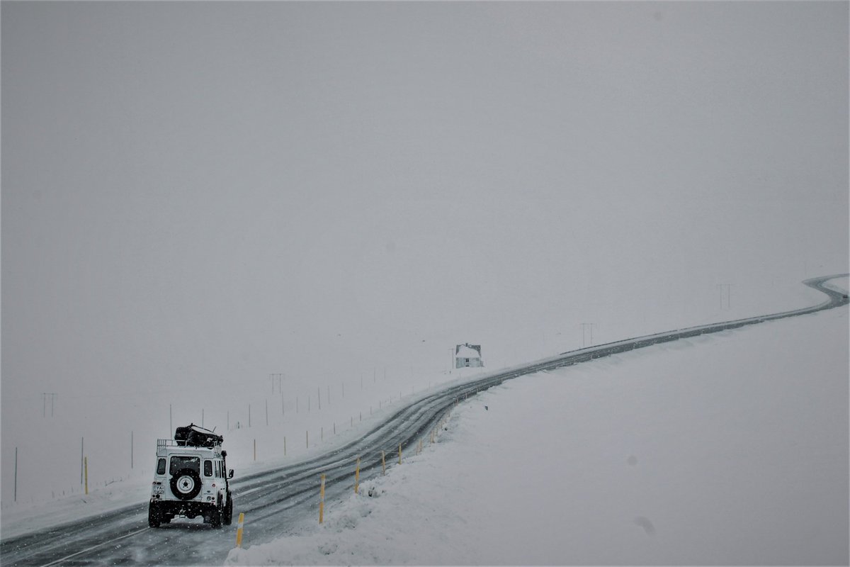 #inners Pulling up for Monday #Maddow with a glimpse at tonight's polar calming breaks