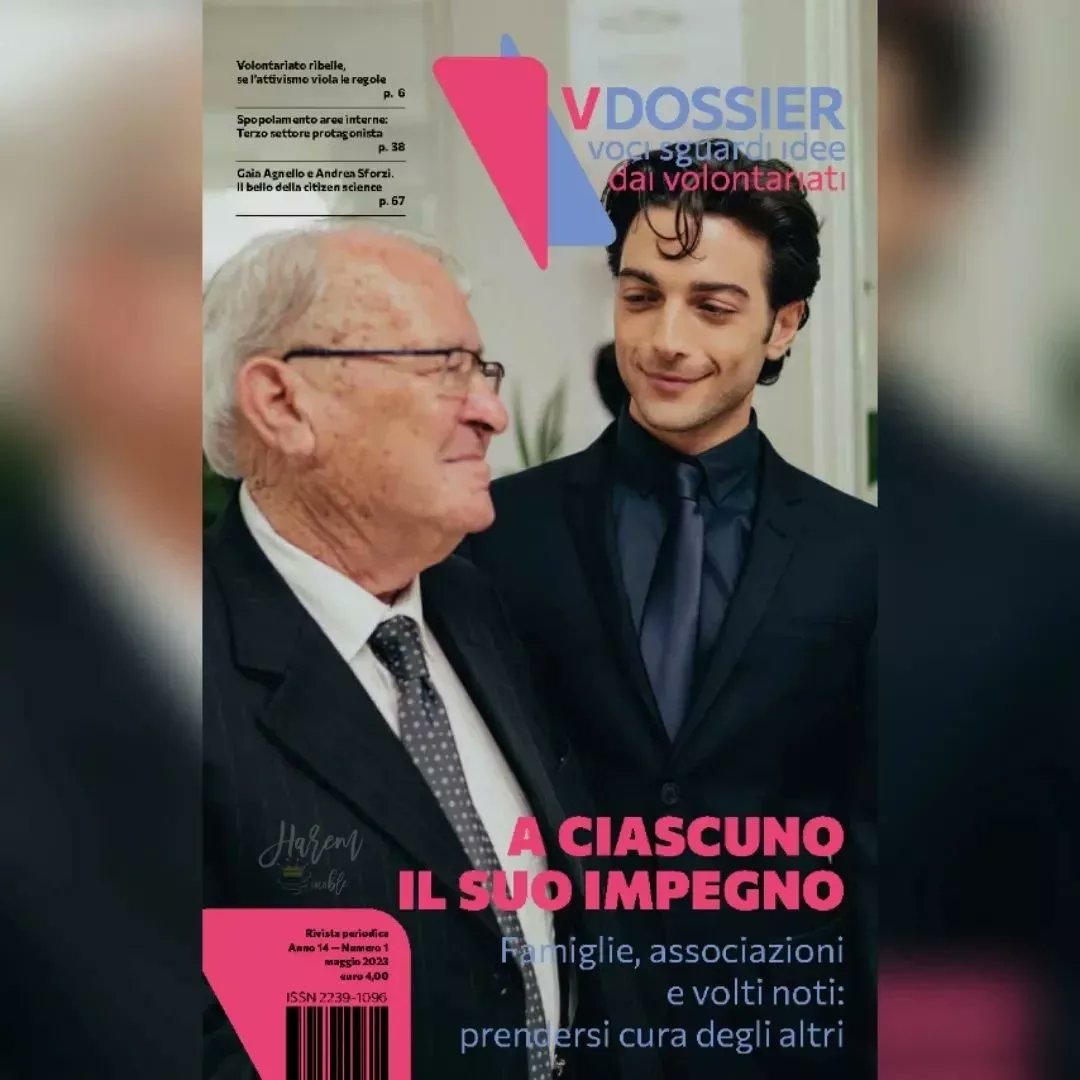 AdoptadaBarone's tweet photo. Thanks haremginoble 💙✨
• Il nostro golden boy #gianlucaginoble 👑 e l'amato #NonnoErnesto sono protagonisti della copertina di VDossier magazine 💛
Scorri per vedere un piccolo riassunto dell'intervista 🔜
#HaremGinoble
#IlVolo #music #ilvolomusic #ilvolover #ilvolovers https://t.co/xIZIrW4LmN