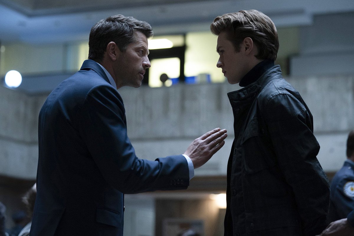 DiscussingFilm's tweet photo. ‘GOTHAM KNIGHTS’ has been cancelled by The CW after 1 season. https://t.co/ha6kGmA8Vw