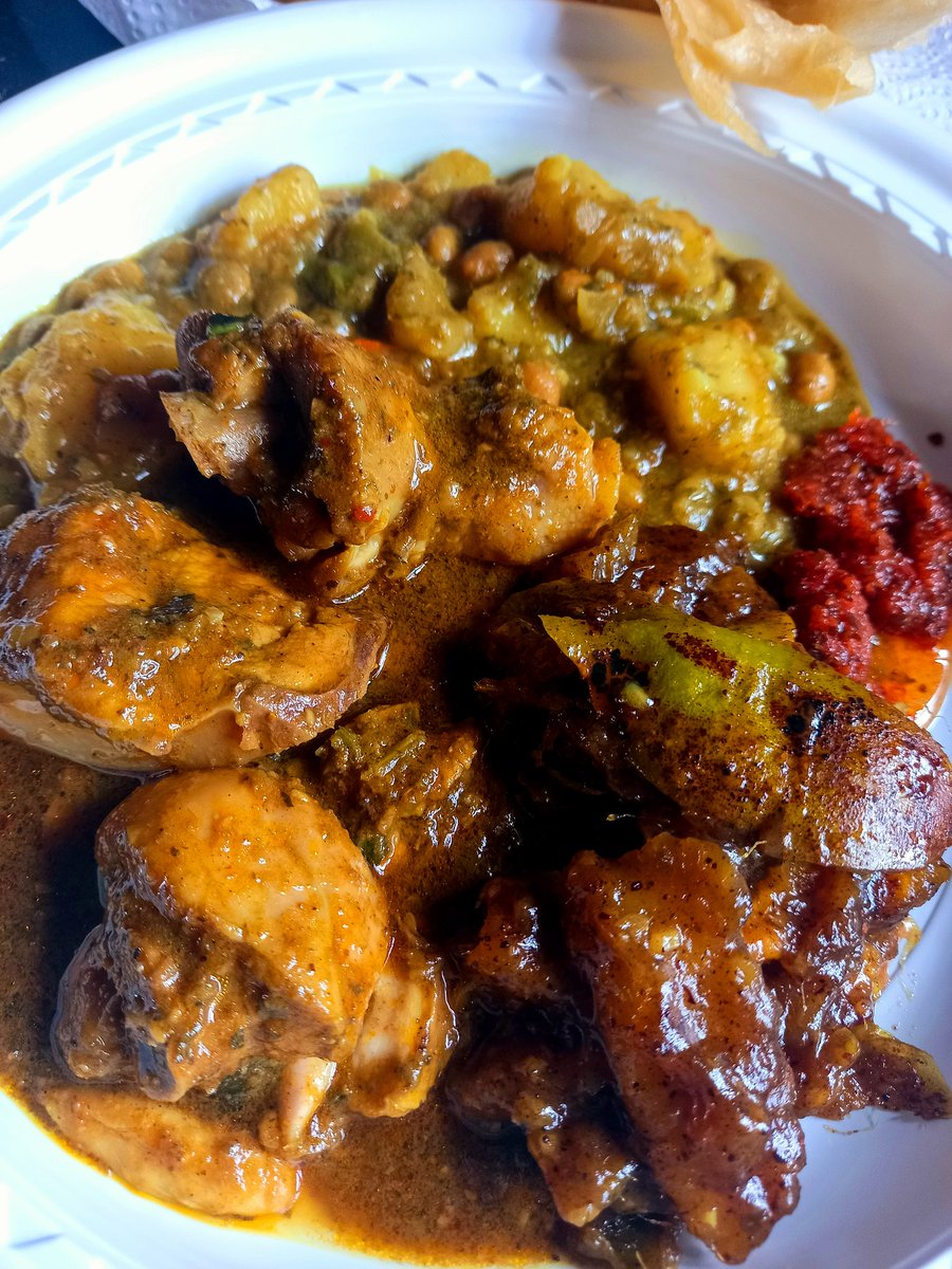 ChelsiDcassi's tweet image. Thank God I'm Trinidadian.