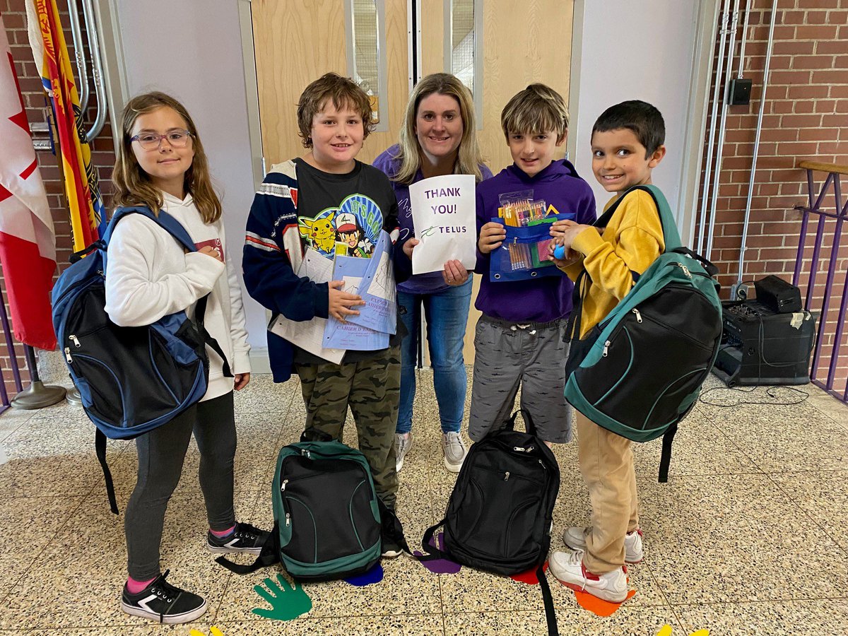 SenatorJimQuinn's tweet image. Thank you @TELUS for donating #kitsforkids school supplies for the upcoming 23/2024 school year for kids in need. I am proud to have nominated the school I attended as a youth St John Baptist/King Edward school in #NewBrunswick #givewherewelive #daysofgiving #Awareness