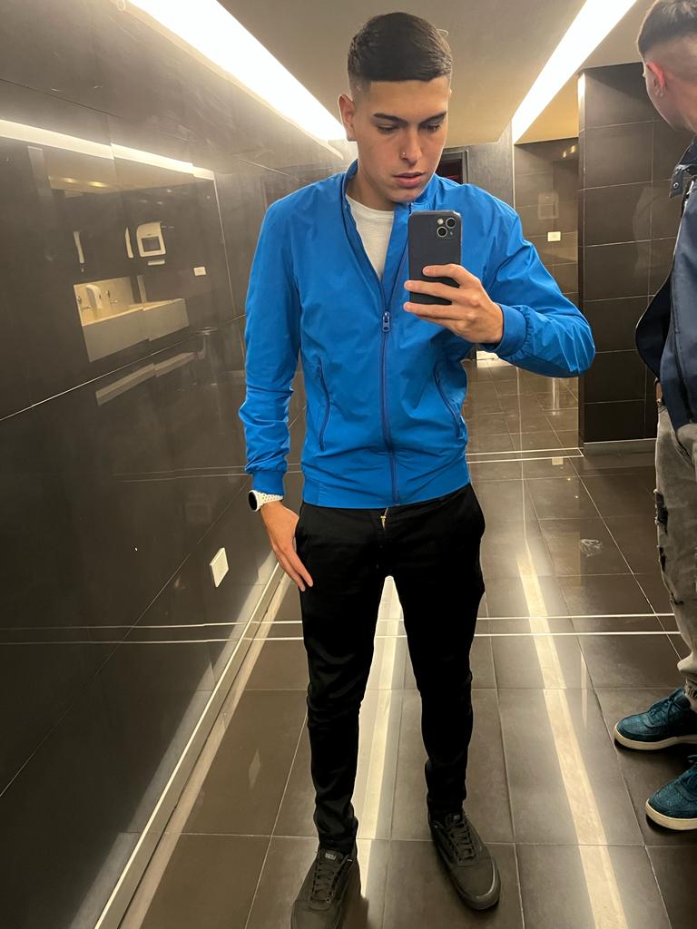 UrielViera5's tweet photo. 🃏🤐 https://t.co/HX1B3PNuWw